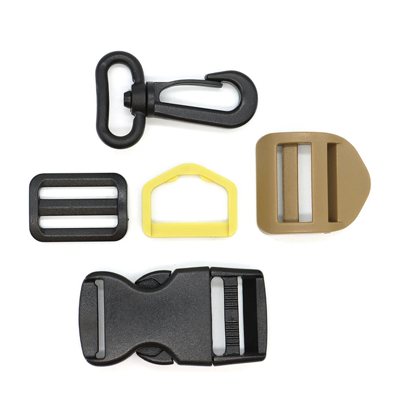 Plastic D-ring